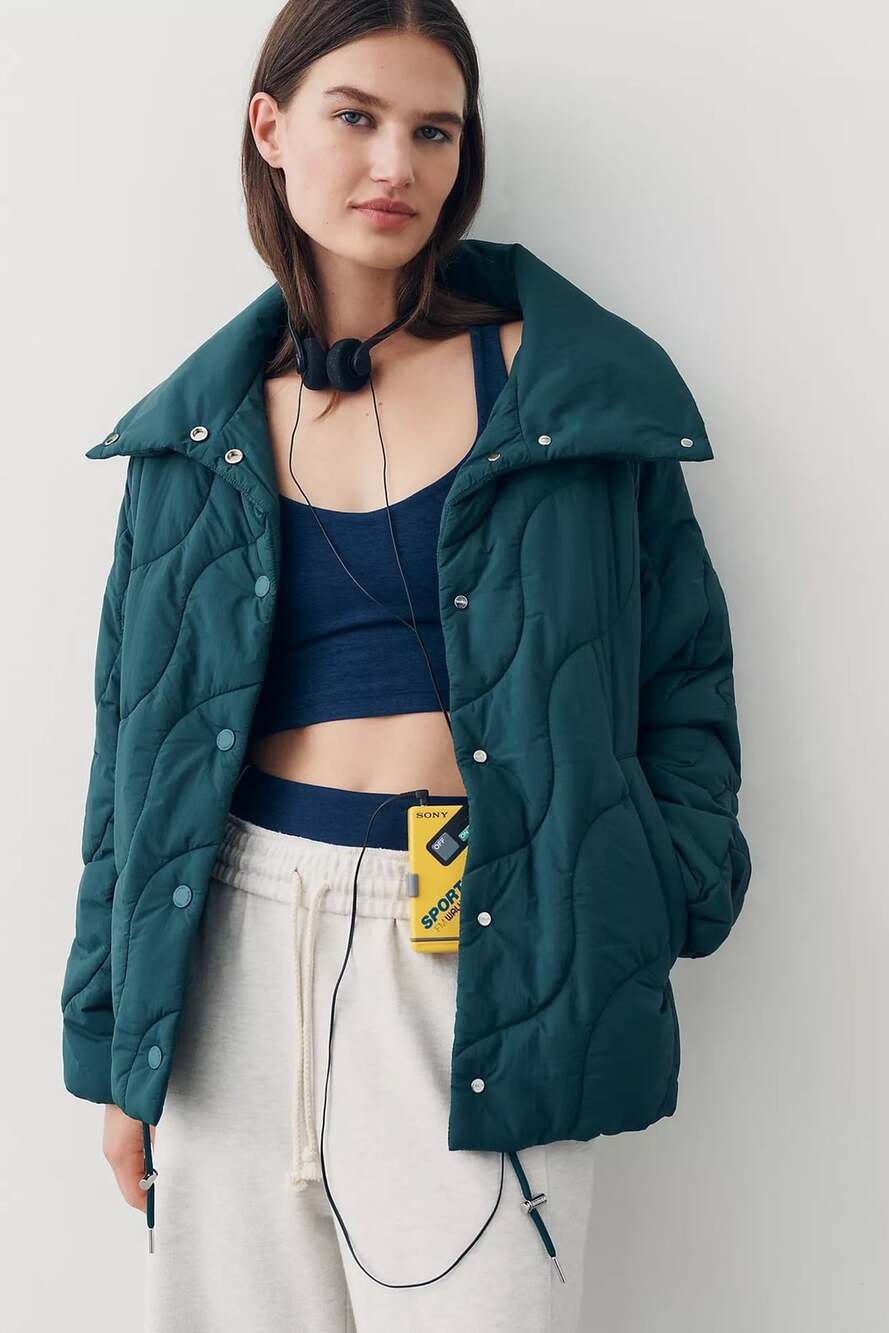 Varley Fabia Quilted Jacket Green Size Small   NWT